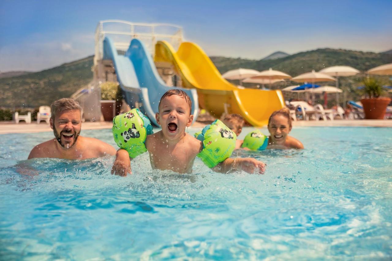 Sunny Dubrovnik By Valamar ภายนอก รูปภาพ